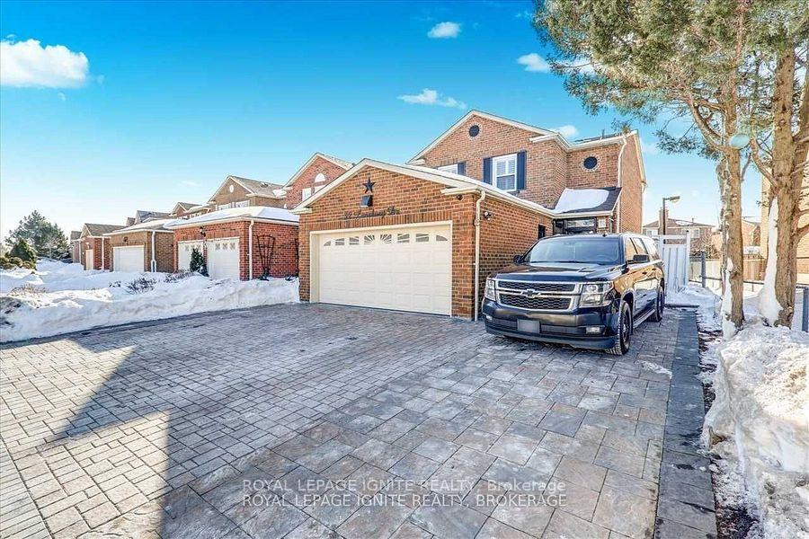 Photo 3 of Unit Bsmt, 32 Lansbury Drive, Scarborough, Agincourt North — HOMEH