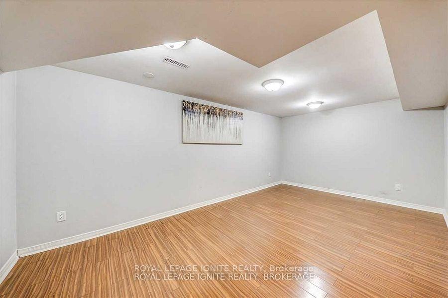 Photo 5 of Unit Bsmt, 32 Lansbury Drive, Scarborough, Agincourt North — HOMEH