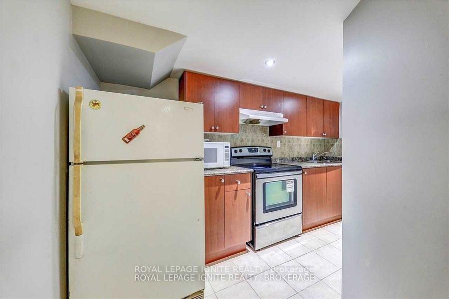 Photo 13 of Unit Bsmt, 32 Lansbury Drive, Scarborough, Agincourt North — HOMEH