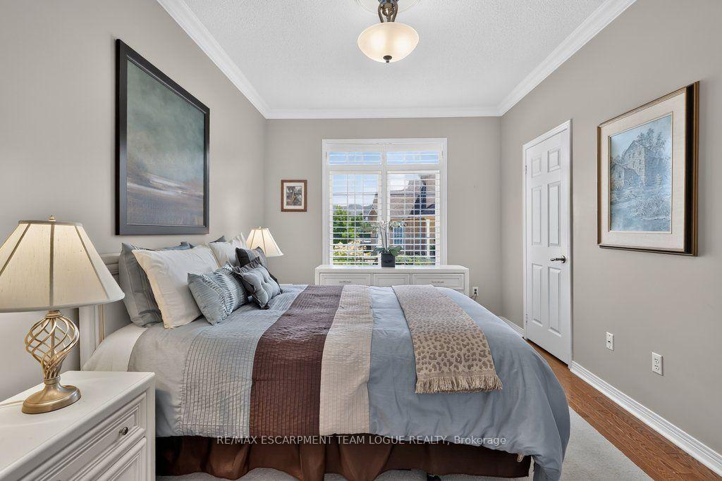 Photo 21 of Unit 26, 4280 Taywood Drive, Burlington, Rose — HOMEH