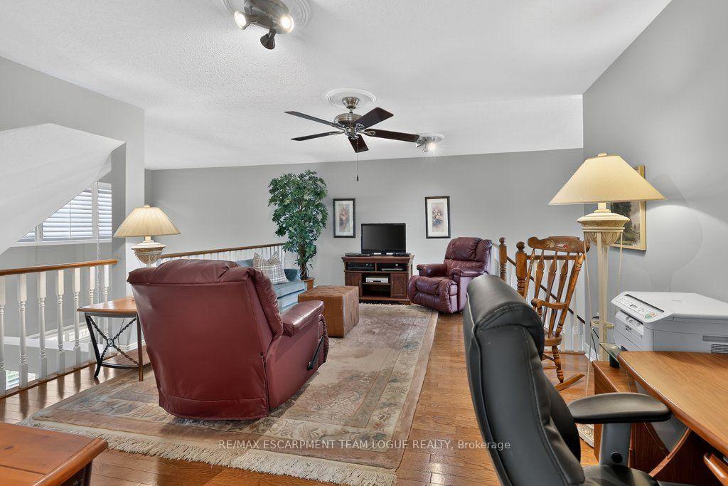 Photo 28 of Unit 26, 4280 Taywood Drive, Burlington, Rose — HOMEH