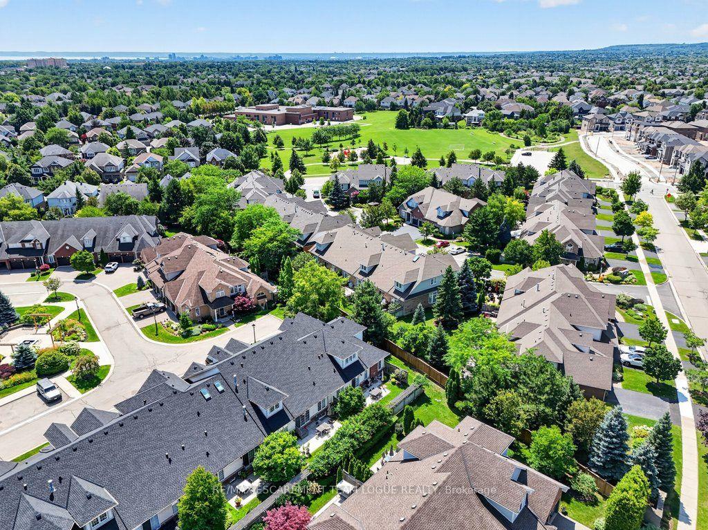 Photo 40 of Unit 26, 4280 Taywood Drive, Burlington, Rose — HOMEH
