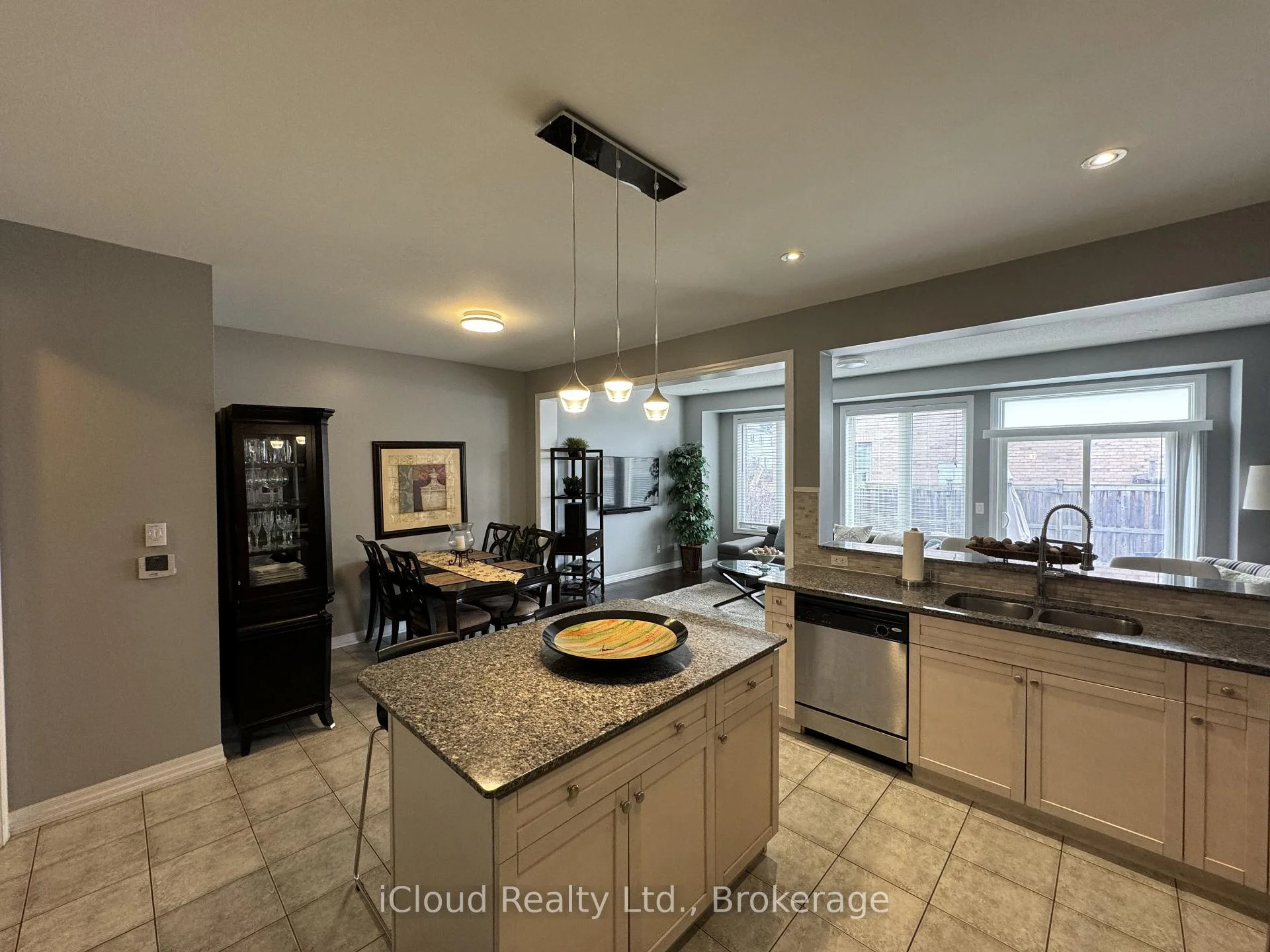 Photo 12 of 140 Duncan Lane, Milton, Scott — HOMEH