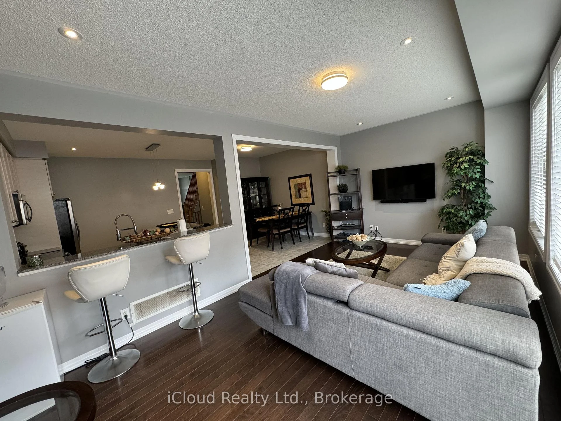 Photo 16 of 140 Duncan Lane, Milton, Scott — HOMEH