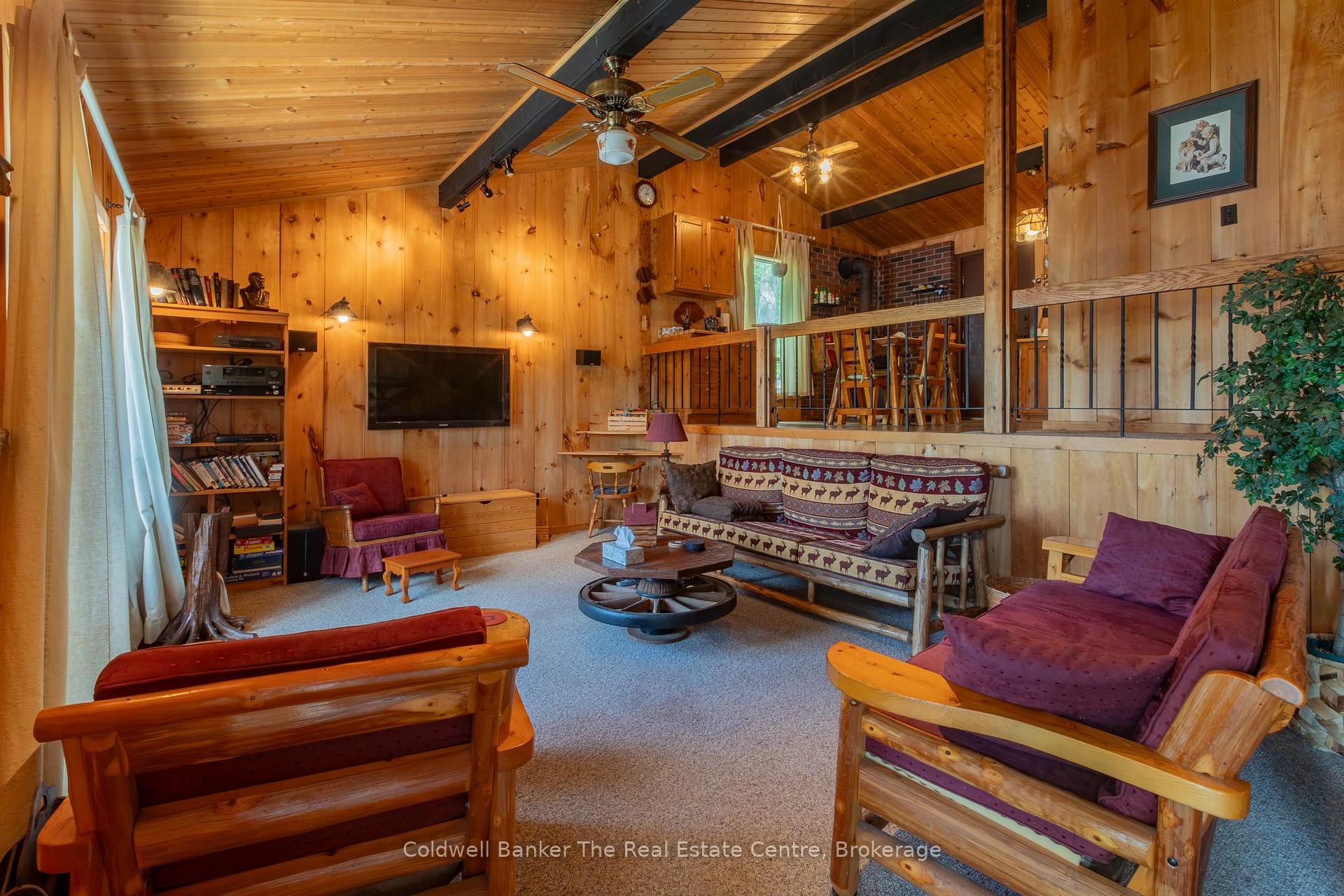 Photo 16 of 1077 Misty Lane, Gravenhurst, Wood (Gravenhurst) — HOMEH