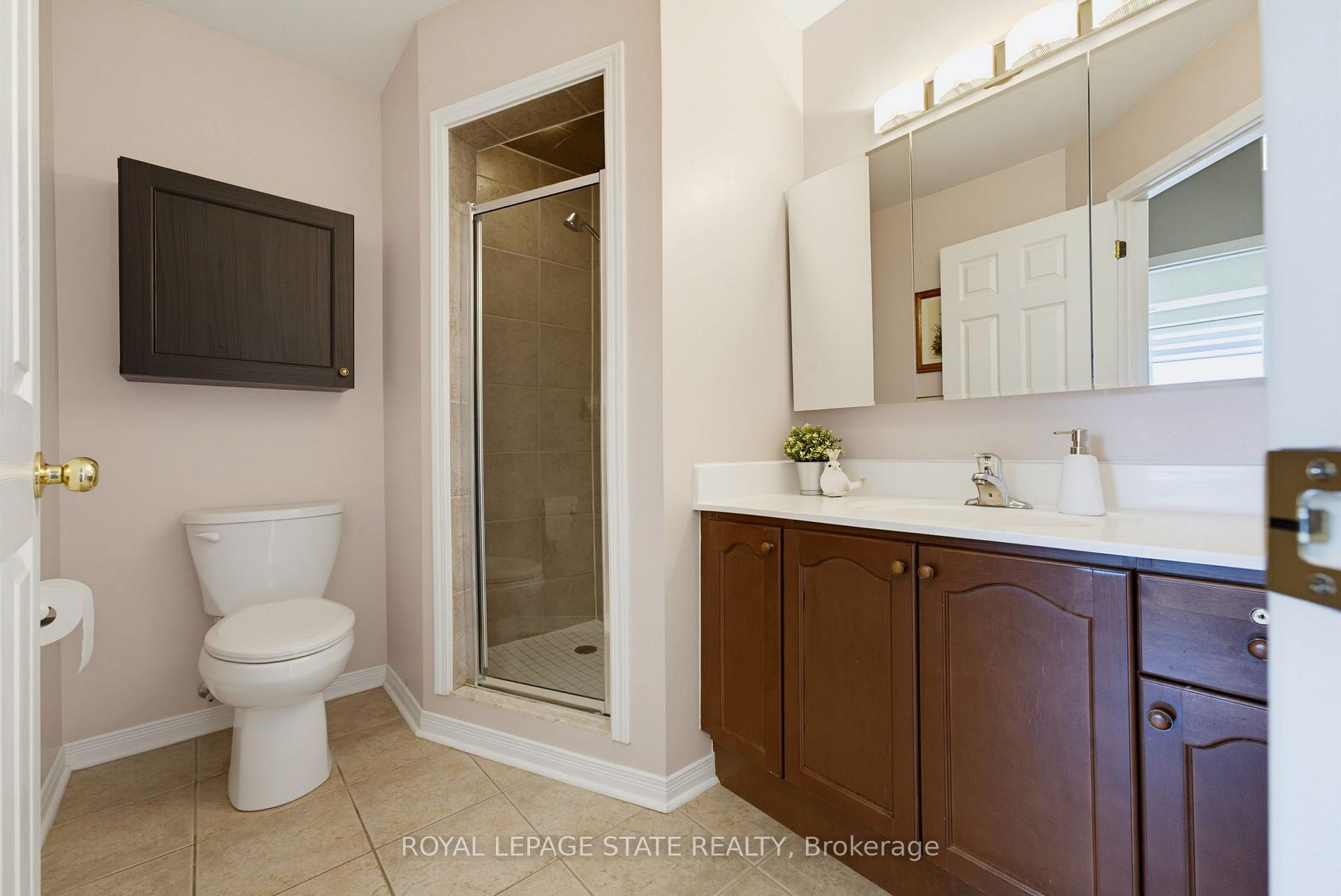 Photo 16 of Unit 605, 2000 Creekside Drive, Hamilton, Dundas — HOMEH