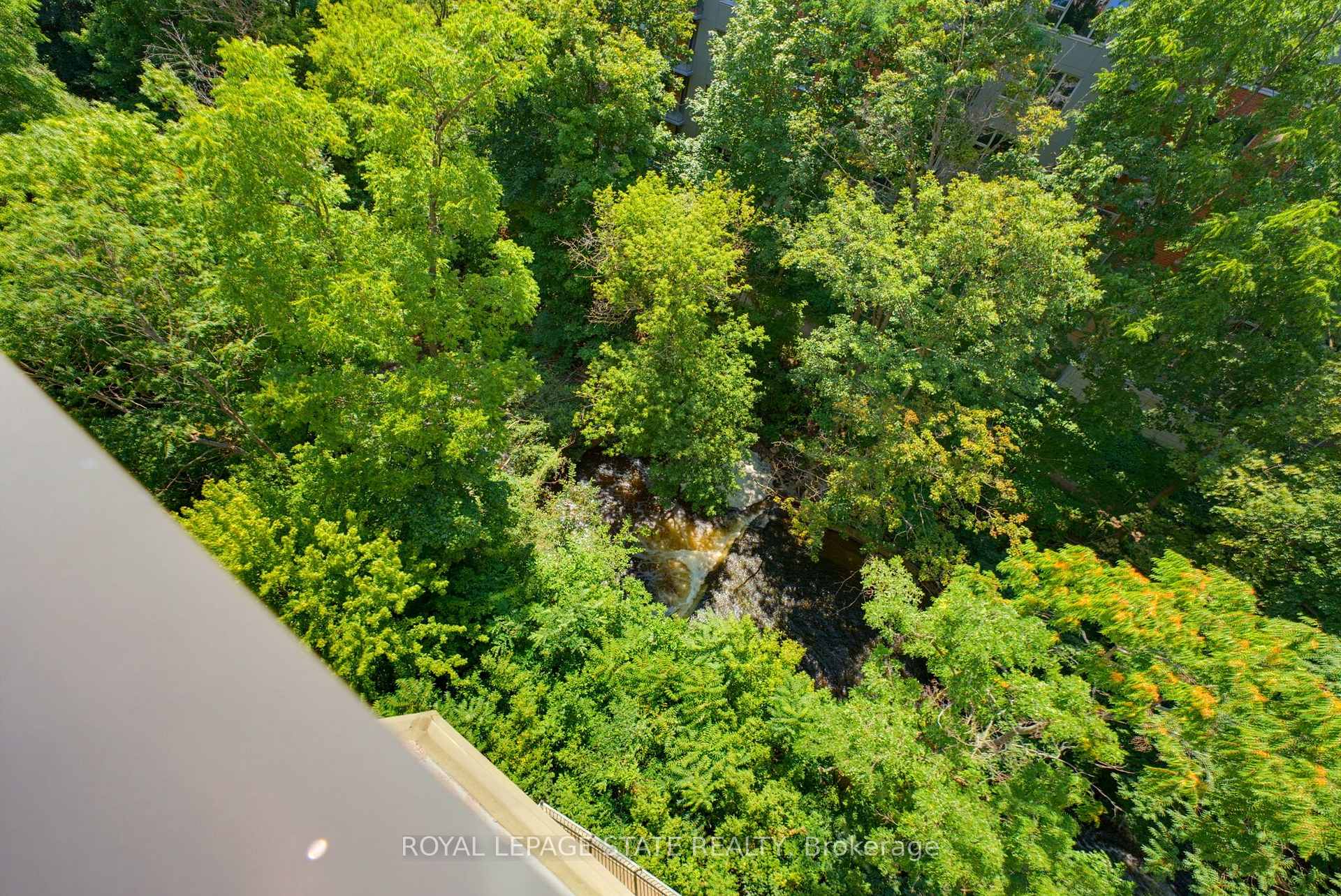 Photo 20 of Unit 605, 2000 Creekside Drive, Hamilton, Dundas — HOMEH