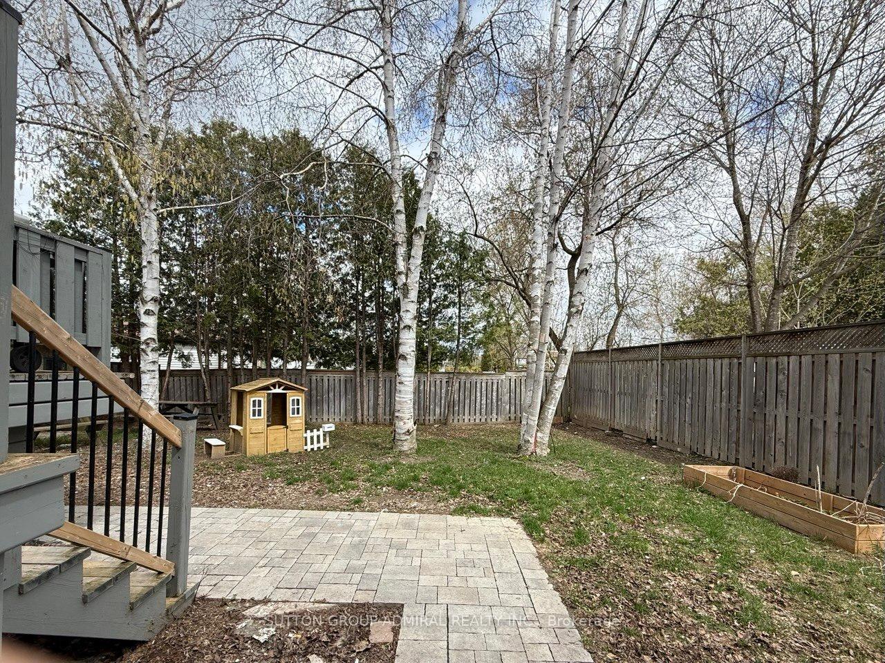 Photo 4 of 386 Irene Drive, Georgina, Keswick South — HOMEH