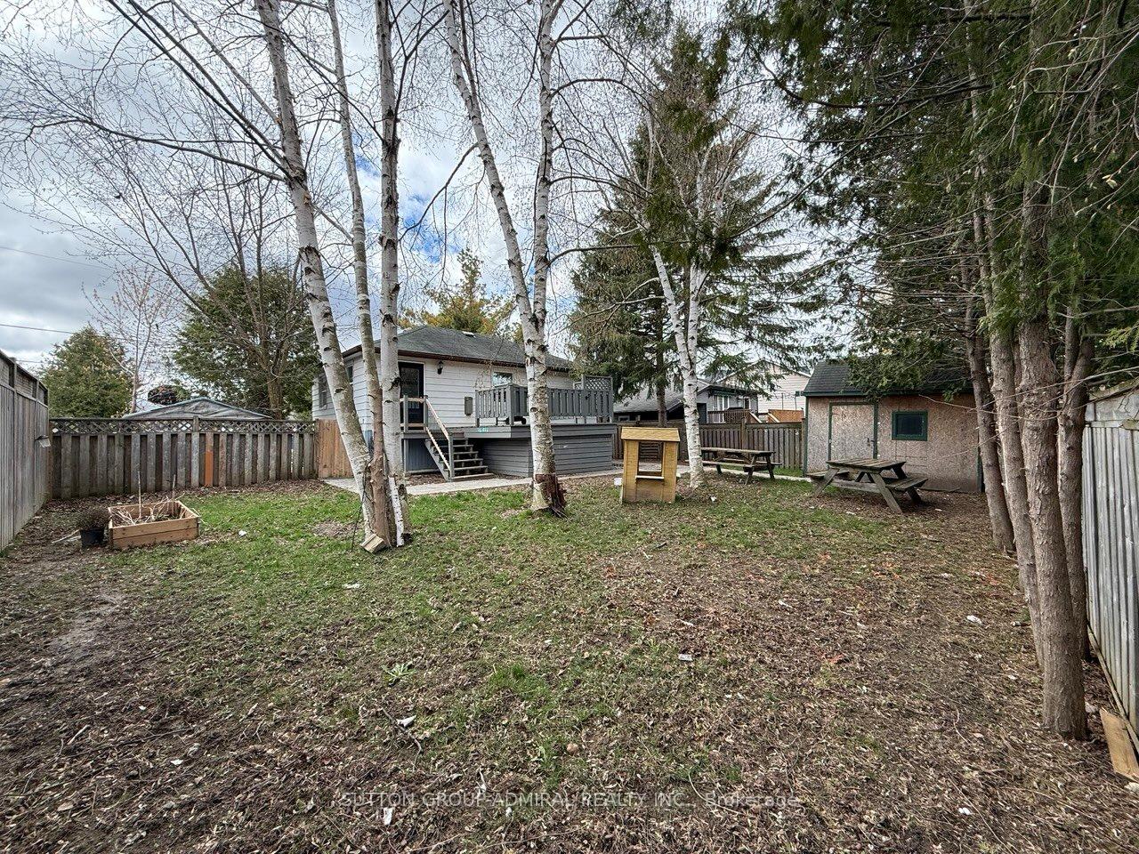 Photo 5 of 386 Irene Drive, Georgina, Keswick South — HOMEH