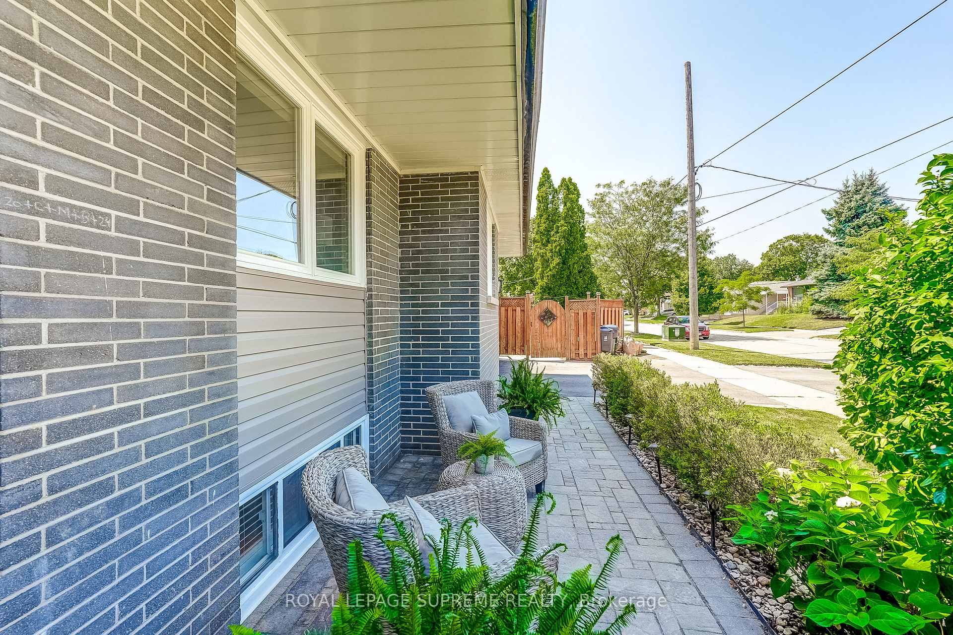Photo 5 of 5 Fletcher Place, Etobicoke, Kingsview Village-The Westway — HOMEH