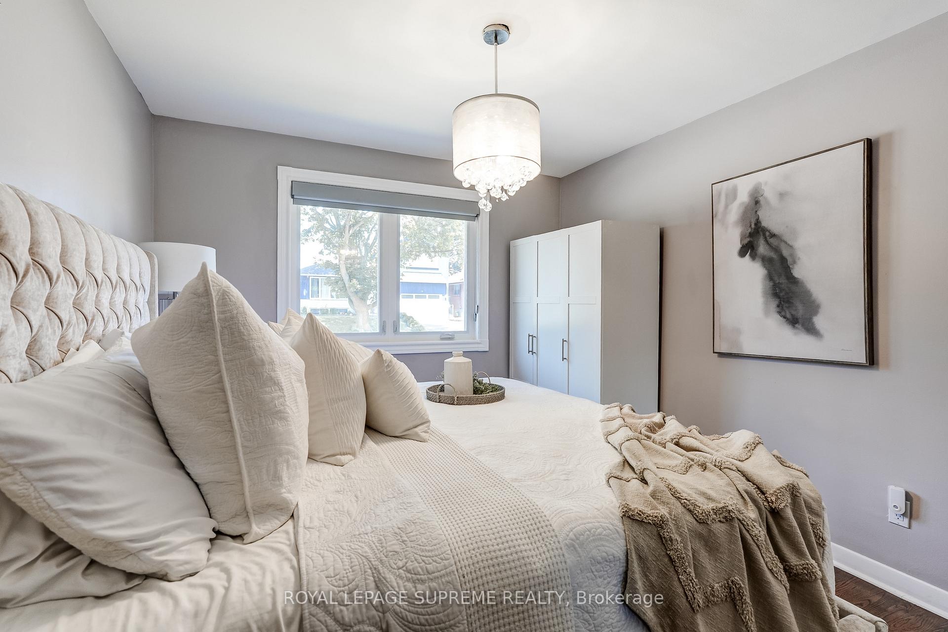 Photo 25 of 5 Fletcher Place, Etobicoke, Kingsview Village-The Westway — HOMEH