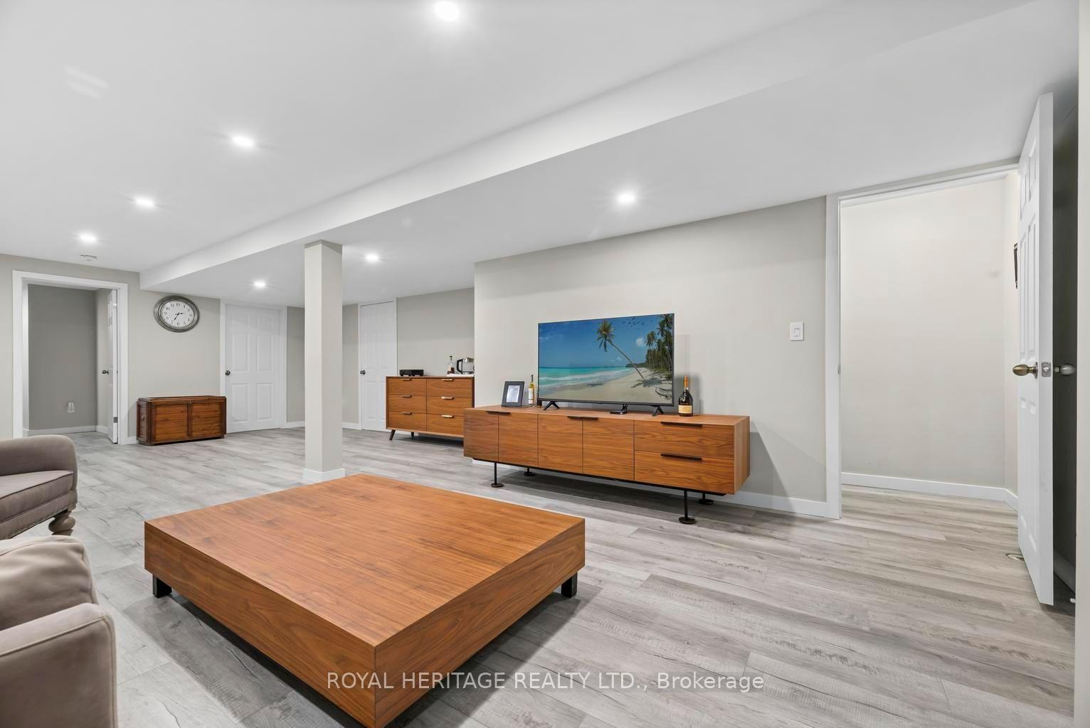 Photo 20 of 535 Cardinal Drive, Peterborough, Ashburnham Ward 4 — HOMEH