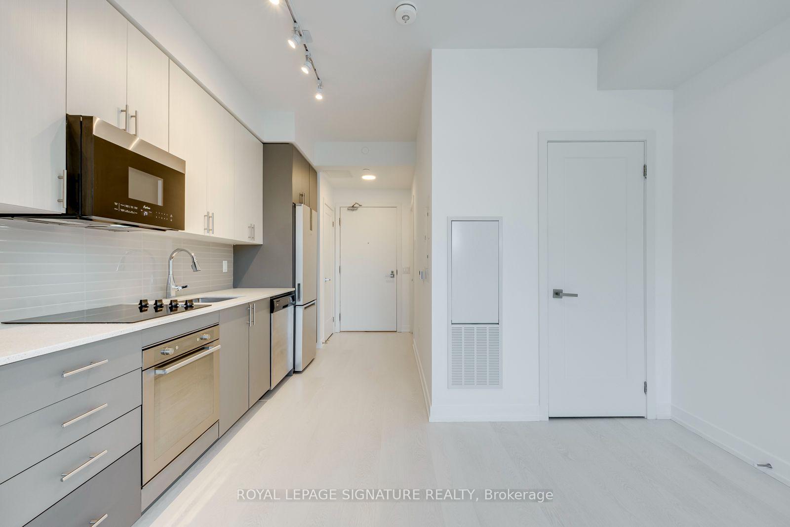Photo 3 of Unit 417, 415 Main Street W, Hamilton, Kirkendall — HOMEH