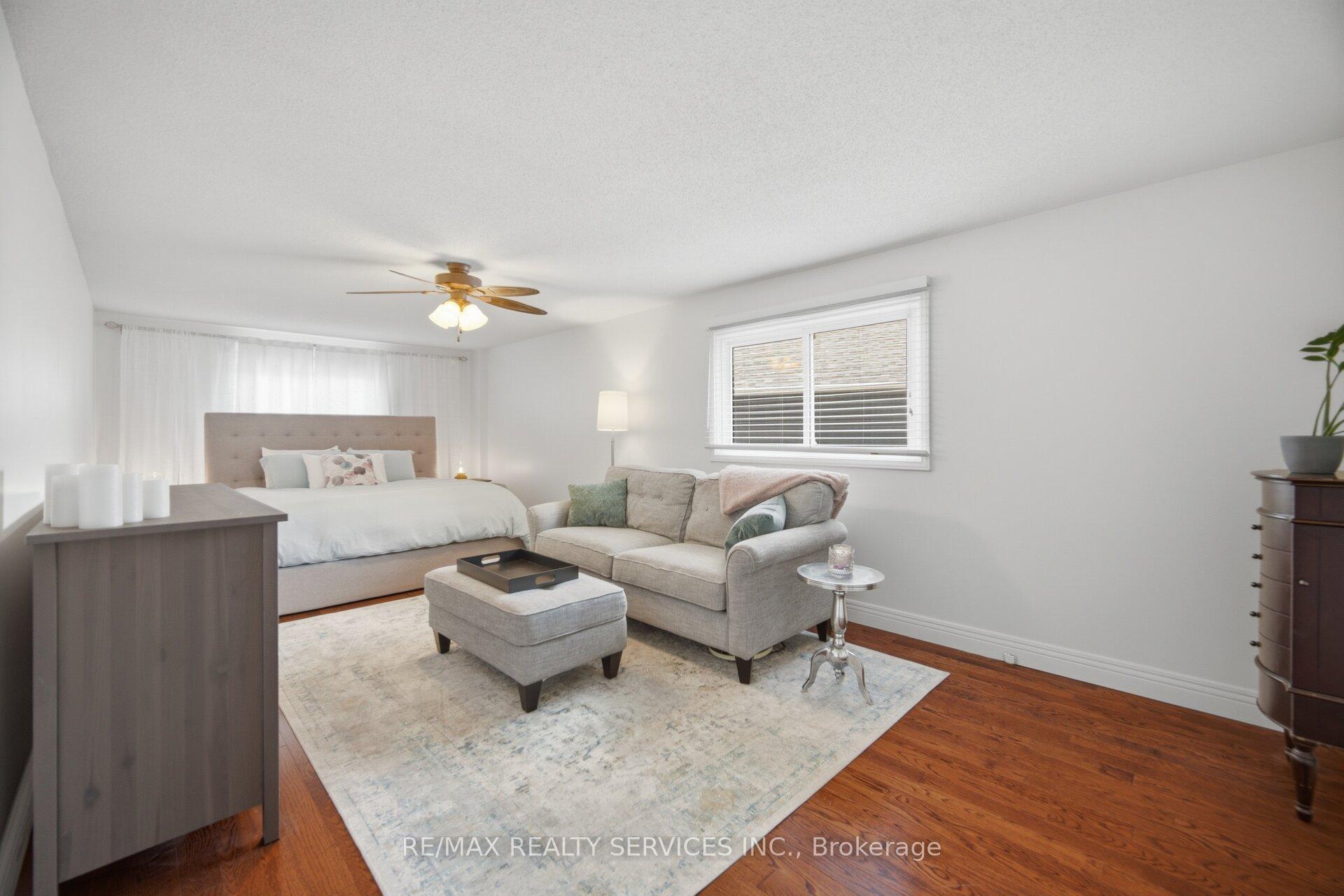 Photo 22 of 8 Paramount Place, Brampton, Fletcher's West — HOMEH