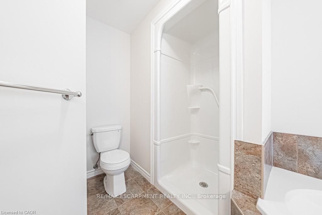 Photo 67 of 698 York Road, Hamilton, Dundas — HOMEH