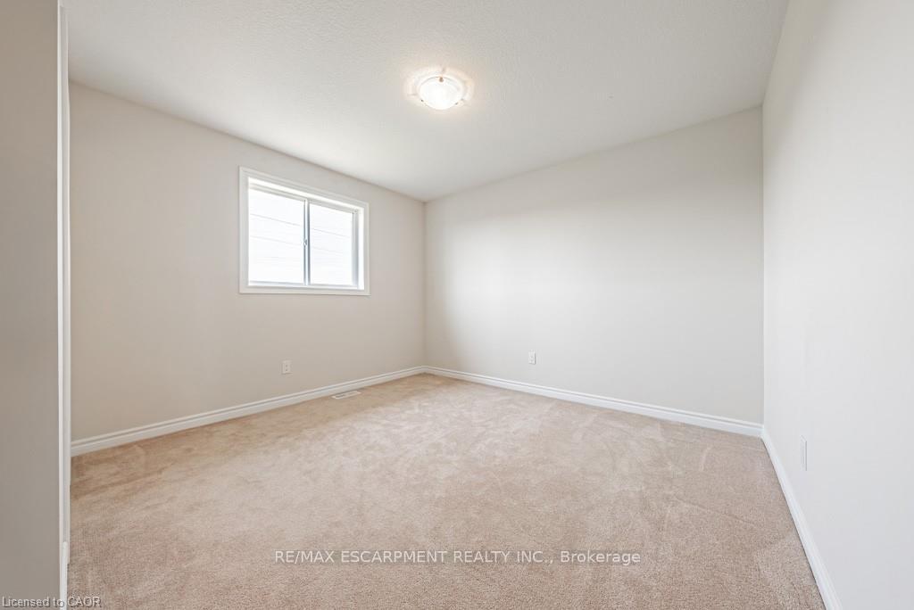 Photo 73 of 698 York Road, Hamilton, Dundas — HOMEH