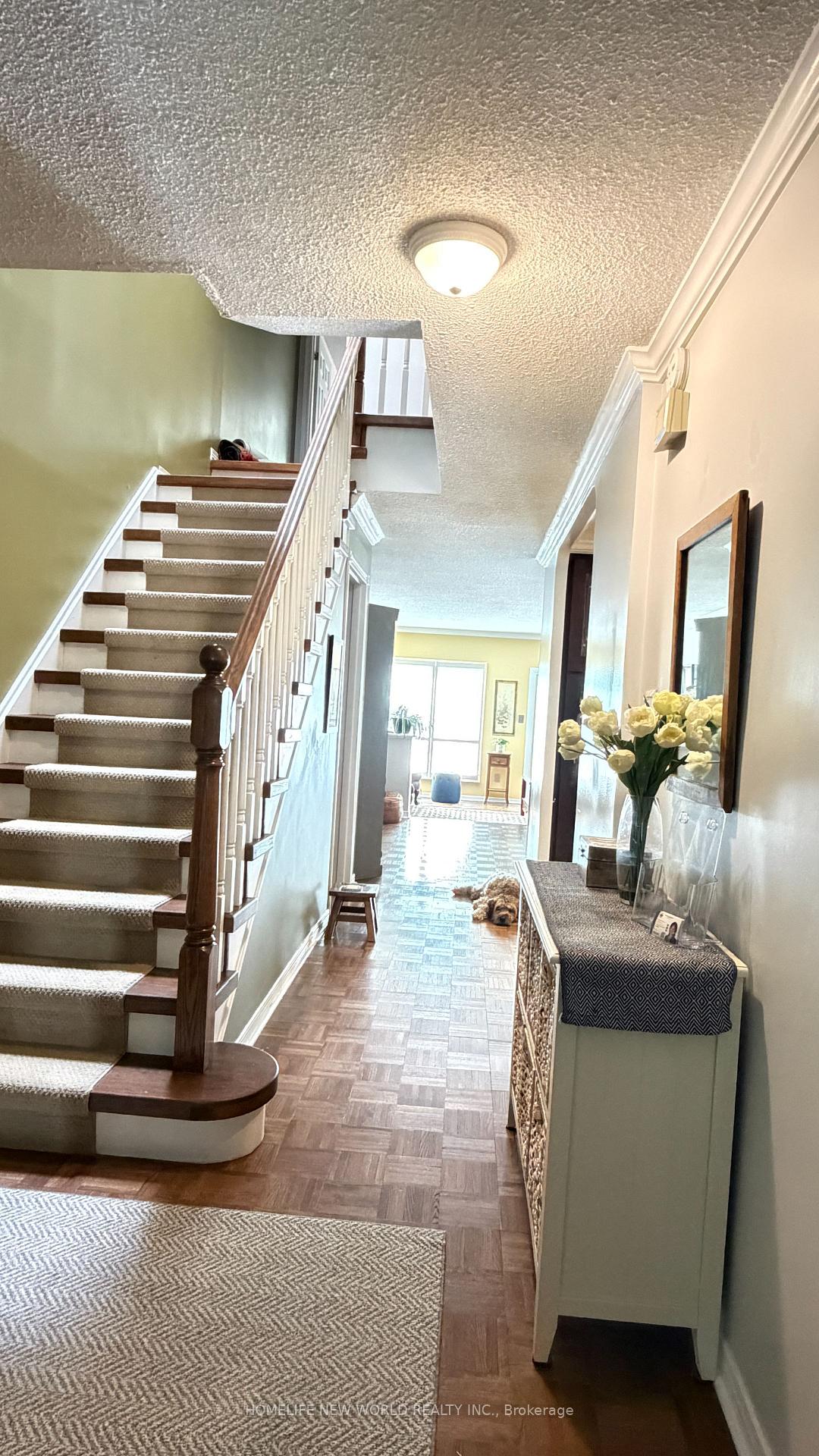 Photo 11 of 5 Doral Gate, Markham, Royal Orchard — HOMEH