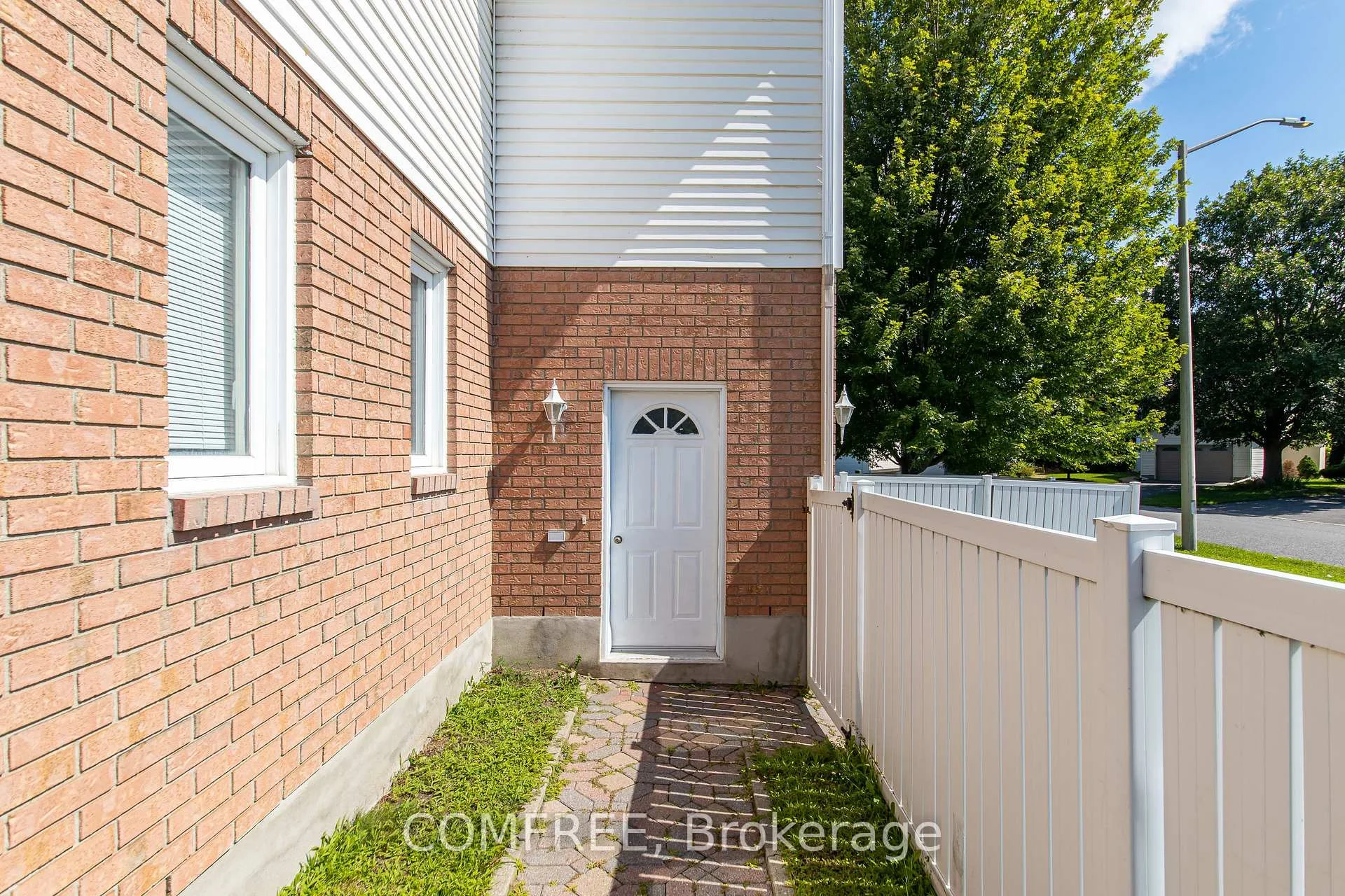 Photo 11 of 1226 Matheson Road, Ottawa, Carson Grove — HOMEH