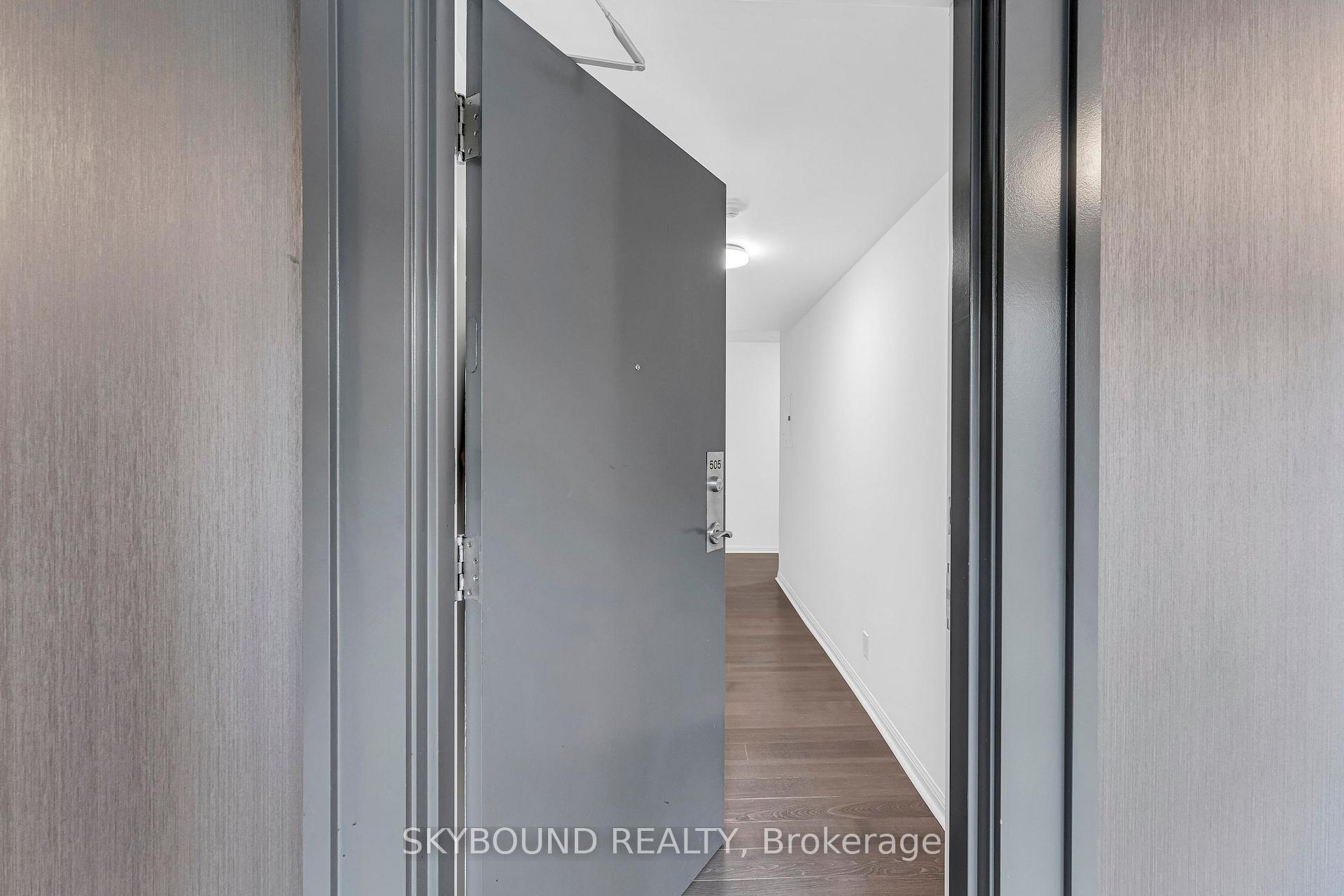 Photo 5 of Unit 505, 11 St Joseph Street, Toronto, Bay Street Corridor — HOMEH