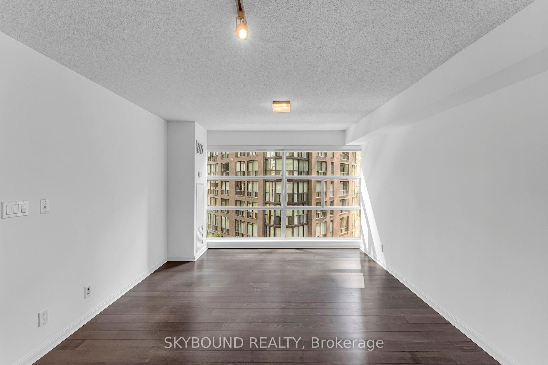 Photo 12 of Unit 505, 11 St Joseph Street, Toronto, Bay Street Corridor — HOMEH