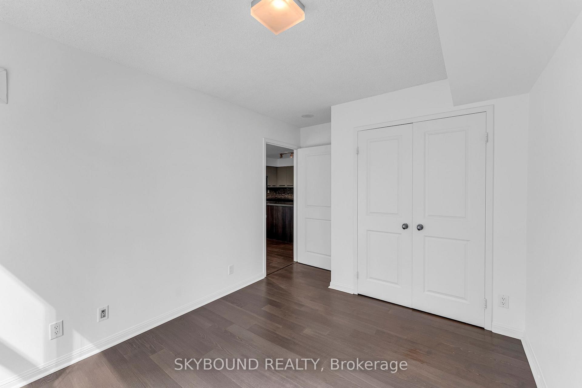 Photo 15 of Unit 505, 11 St Joseph Street, Toronto, Bay Street Corridor — HOMEH
