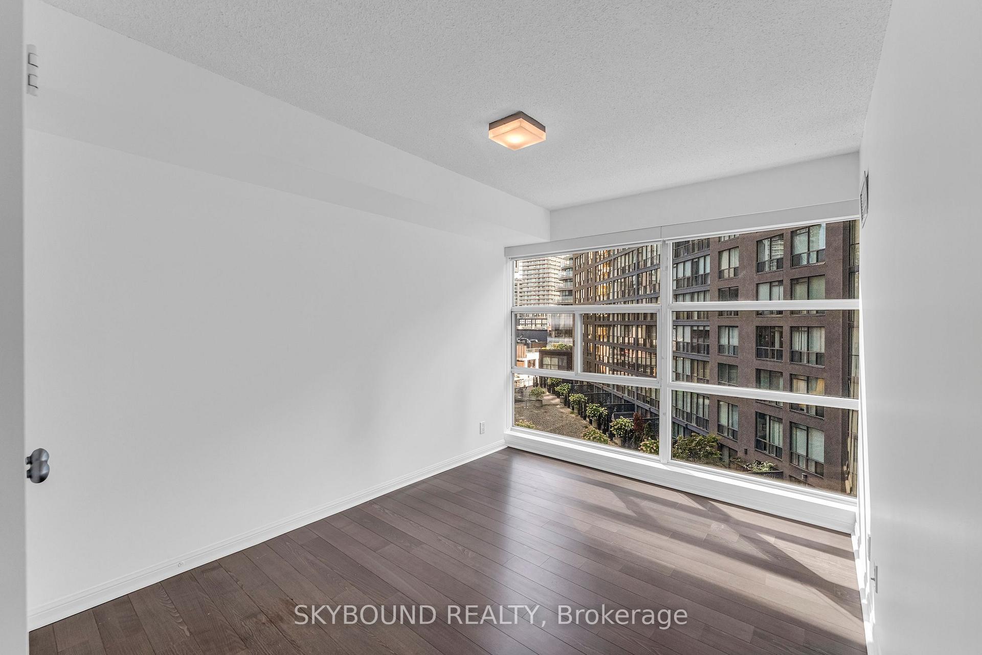 Photo 18 of Unit 505, 11 St Joseph Street, Toronto, Bay Street Corridor — HOMEH