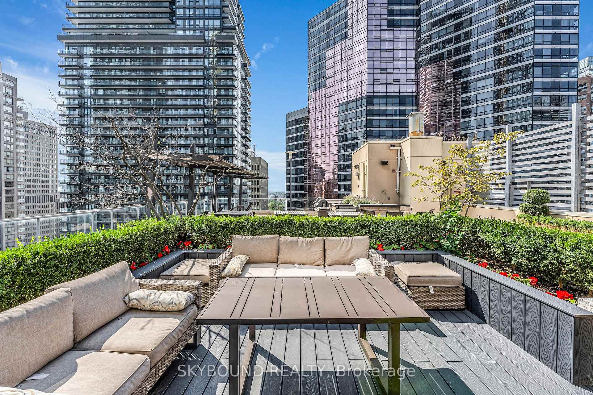 Photo 27 of Unit 505, 11 St Joseph Street, Toronto, Bay Street Corridor — HOMEH