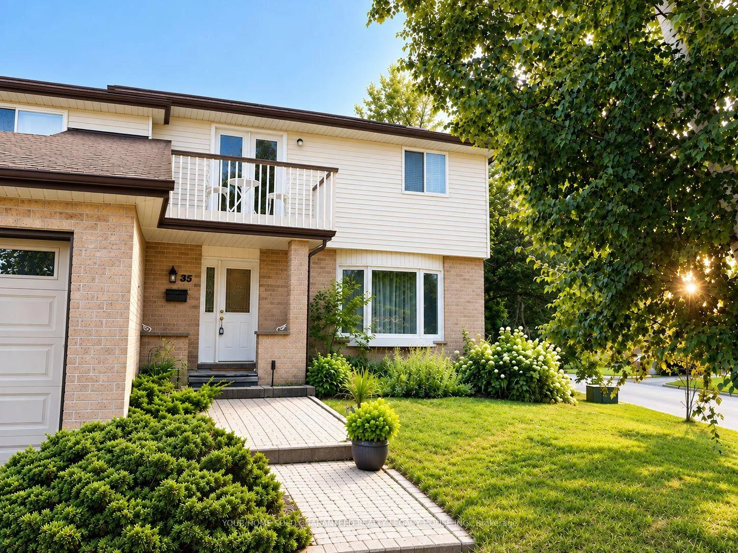 Photo 3 of 35 Glenridge Road, Barrie, Allandale Heights — HOMEH