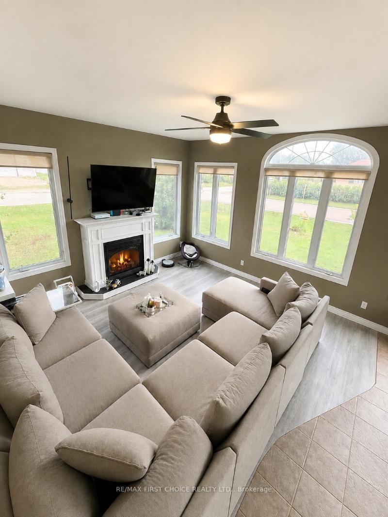 Photo 3 of 109 Clarke Avenue, Greenstone — HOMEH