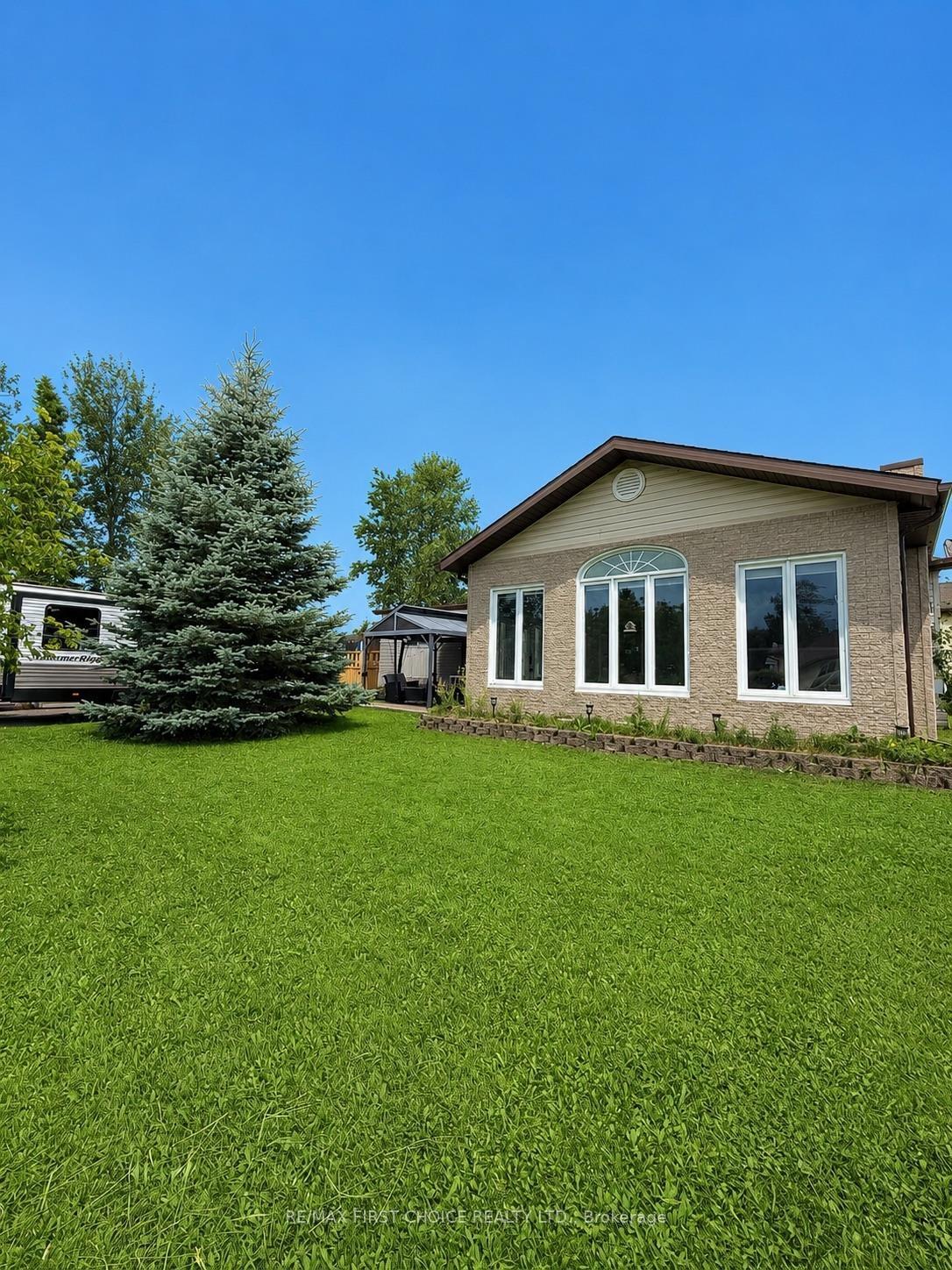 Photo 8 of 109 Clarke Avenue, Greenstone — HOMEH