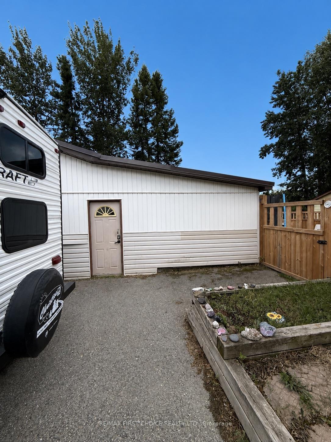 Photo 11 of 109 Clarke Avenue, Greenstone — HOMEH