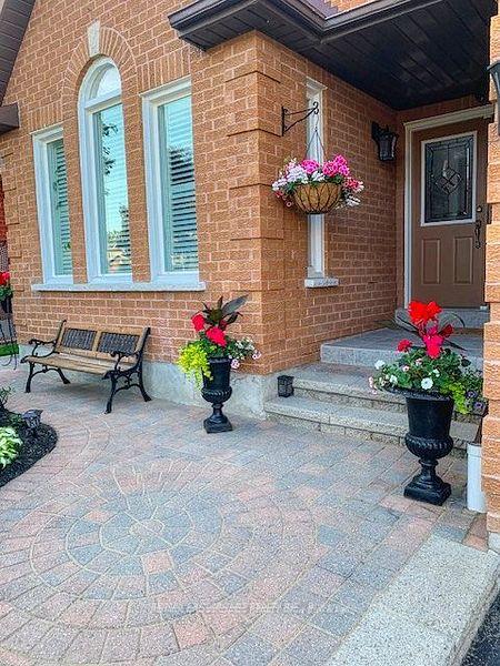 Photo 2 of 61 Silverbirch Place, Whitby, Pringle Creek — HOMEH