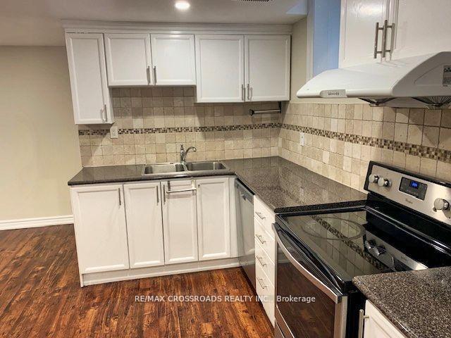 Photo 9 of 61 Silverbirch Place, Whitby, Pringle Creek — HOMEH