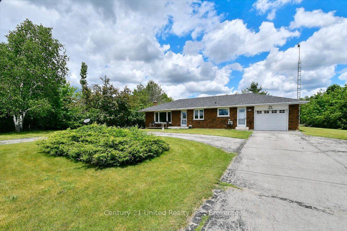Photo 1 of 1541 County Road 4, Douro-Dummer — HOMEH