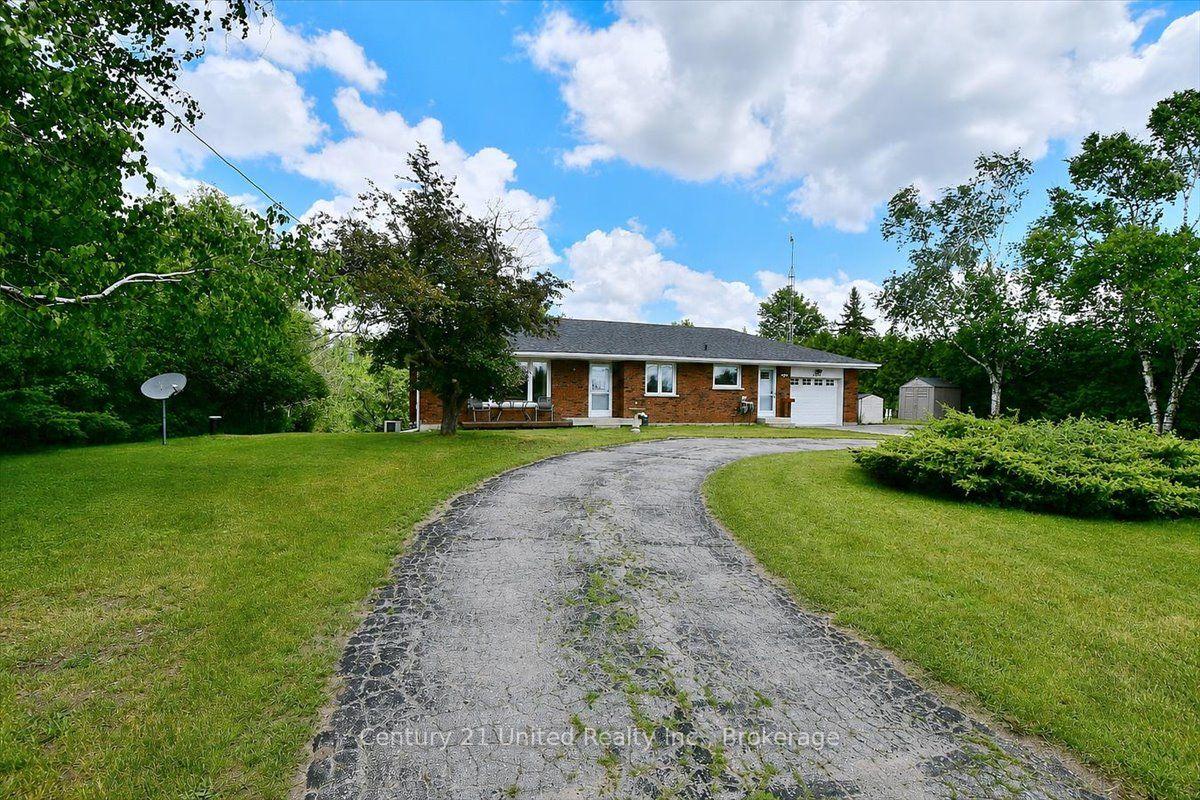 Photo 2 of 1541 County Road 4, Douro-Dummer — HOMEH