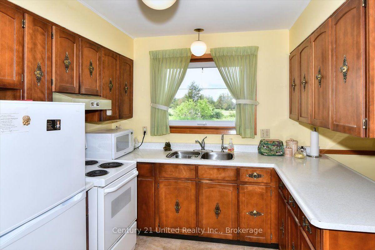 Photo 12 of 1541 County Road 4, Douro-Dummer — HOMEH