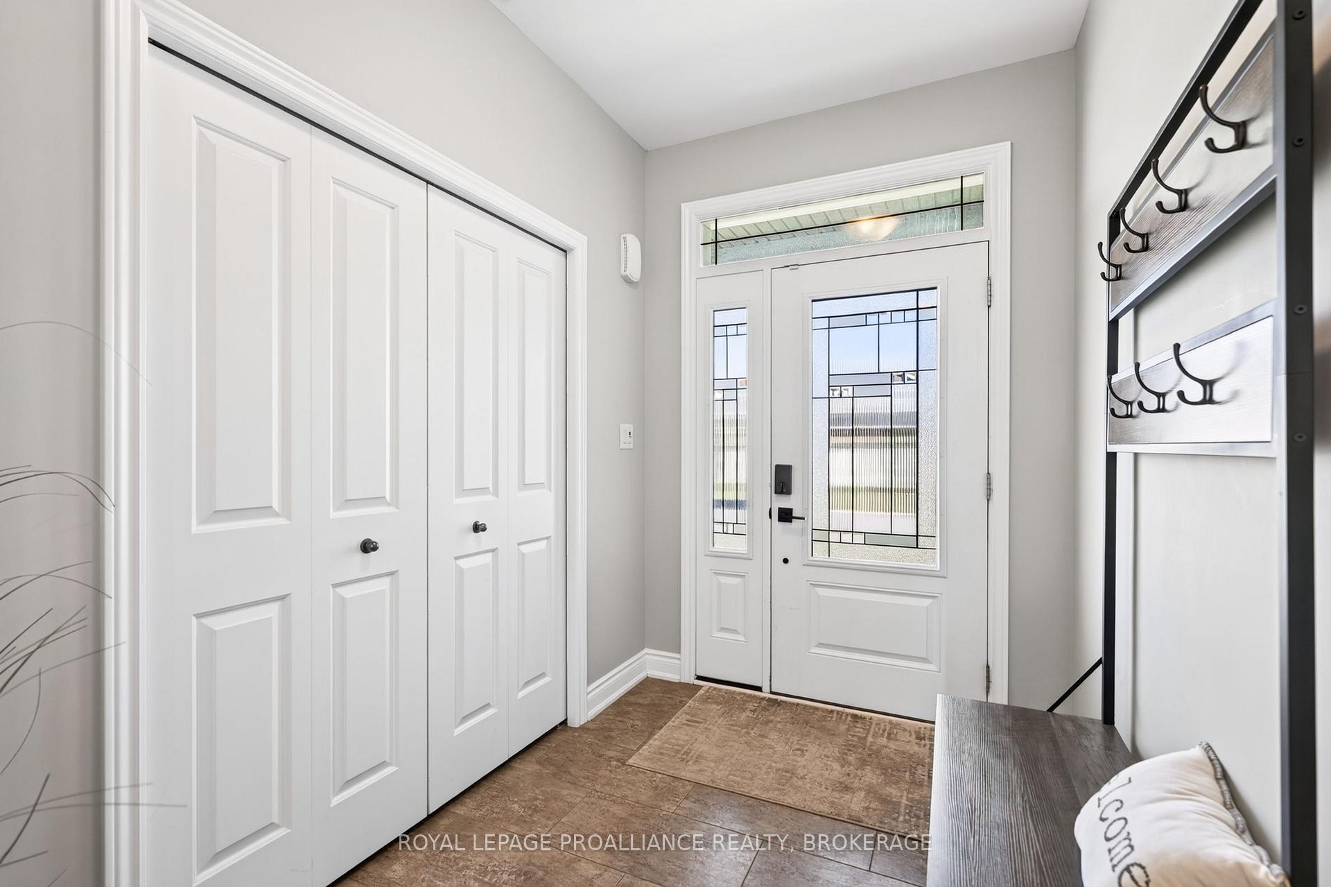 Photo 4 of 1526 Albany Drive, Kingston, City Northwest — HOMEH