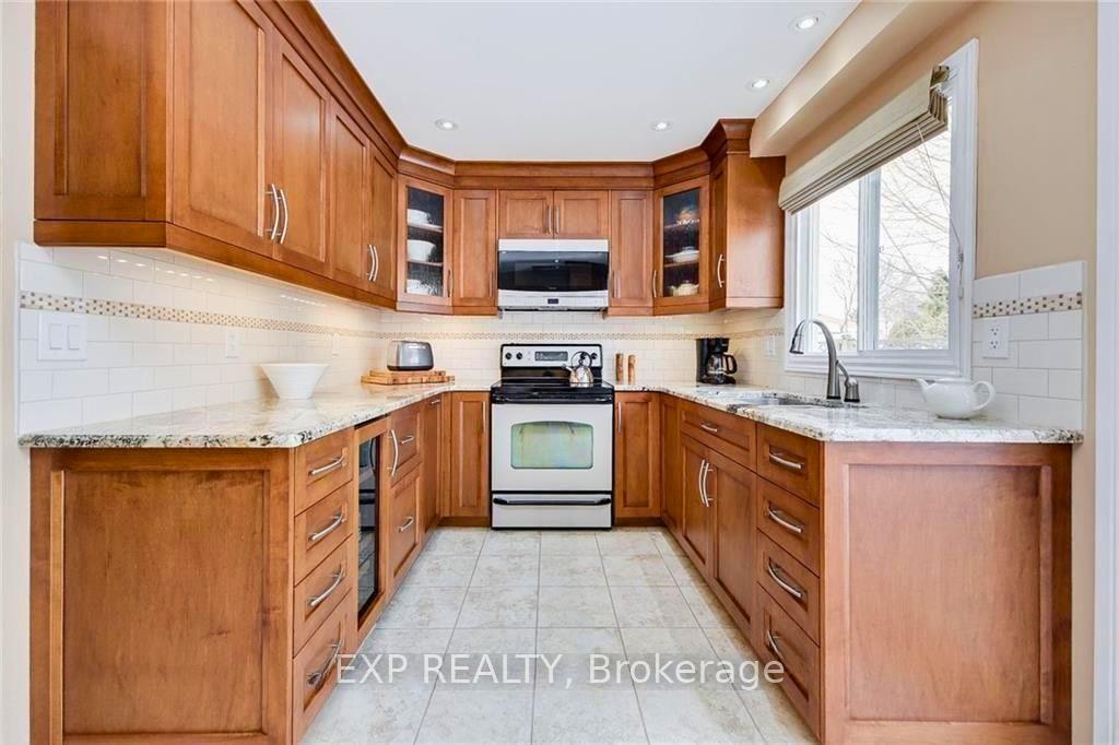 Photo 5 of 113 Oren Boulevard, Barrie, Sunnidale — HOMEH