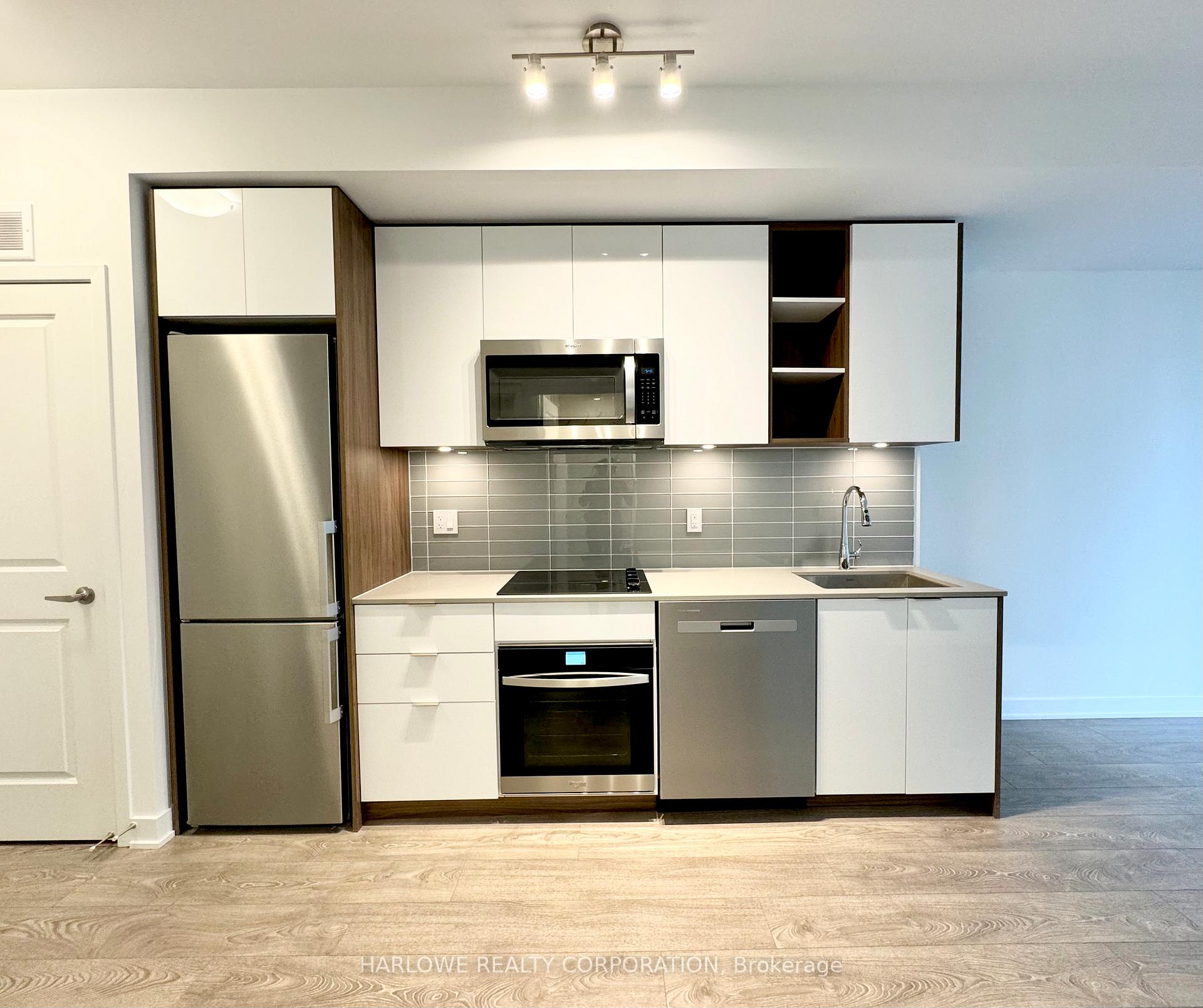 Photo 9 of Unit 821, 543 Richmond Street W, Toronto, Waterfront Communities — HOMEH