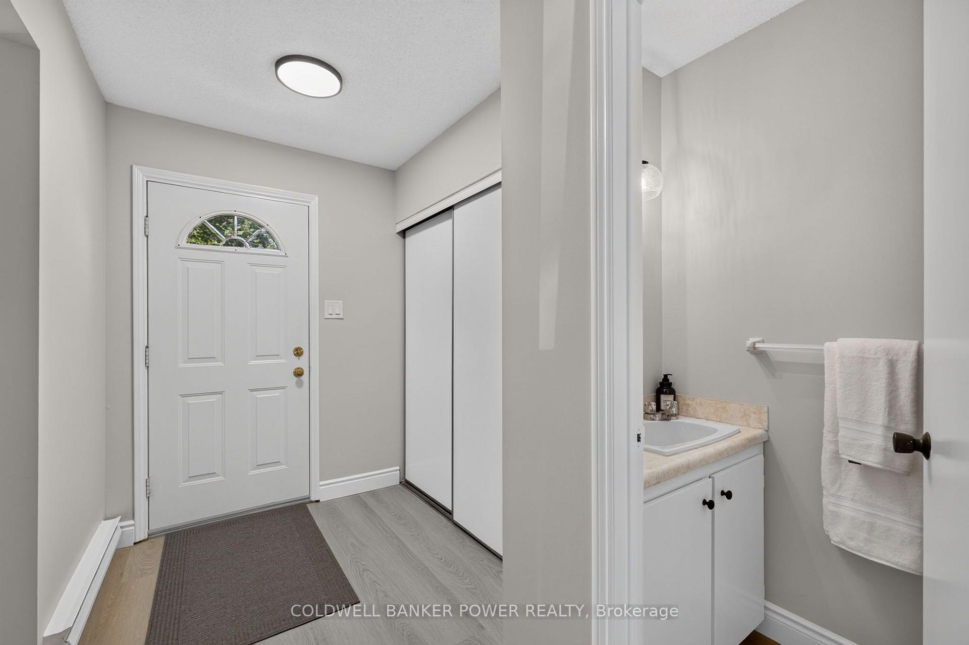 Photo 4 of 112 Monmore Road, London, North F — HOMEH