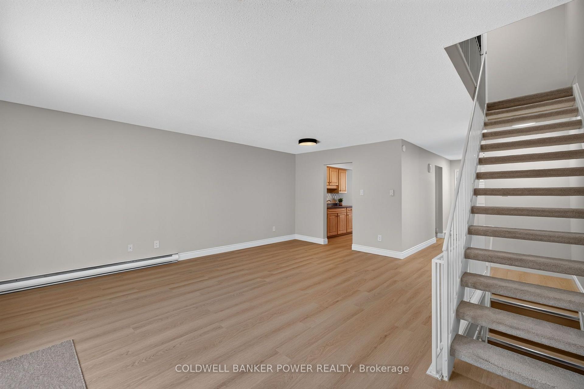 Photo 17 of 112 Monmore Road, London, North F — HOMEH