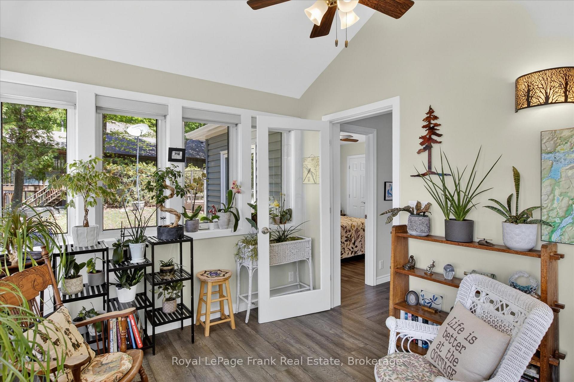 Photo 22 of 944 Birchcliff Drive, Douro-Dummer — HOMEH