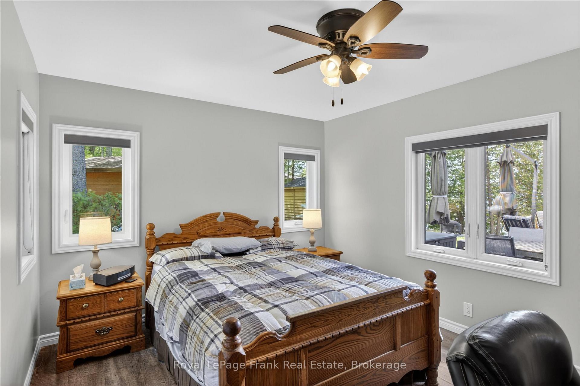 Photo 24 of 944 Birchcliff Drive, Douro-Dummer — HOMEH
