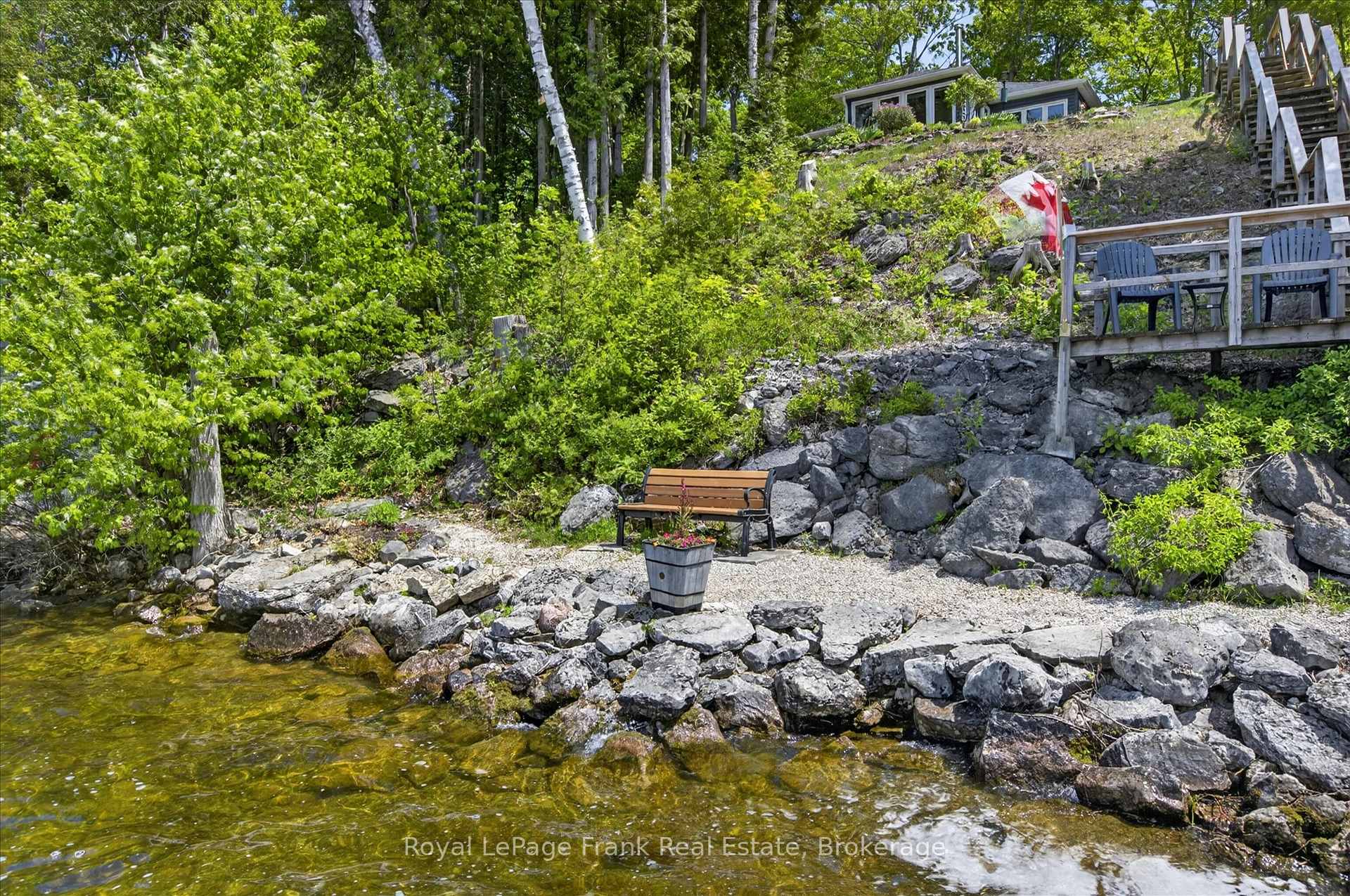 Photo 35 of 944 Birchcliff Drive, Douro-Dummer — HOMEH
