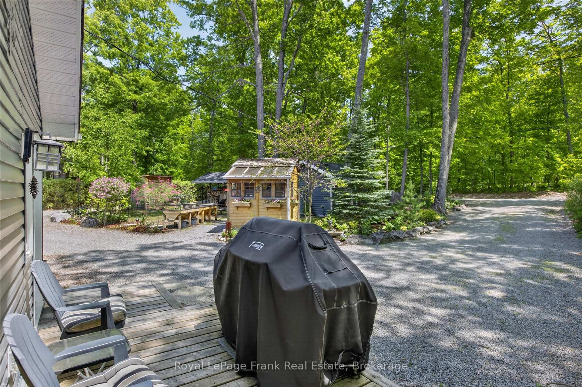 Photo 42 of 944 Birchcliff Drive, Douro-Dummer — HOMEH