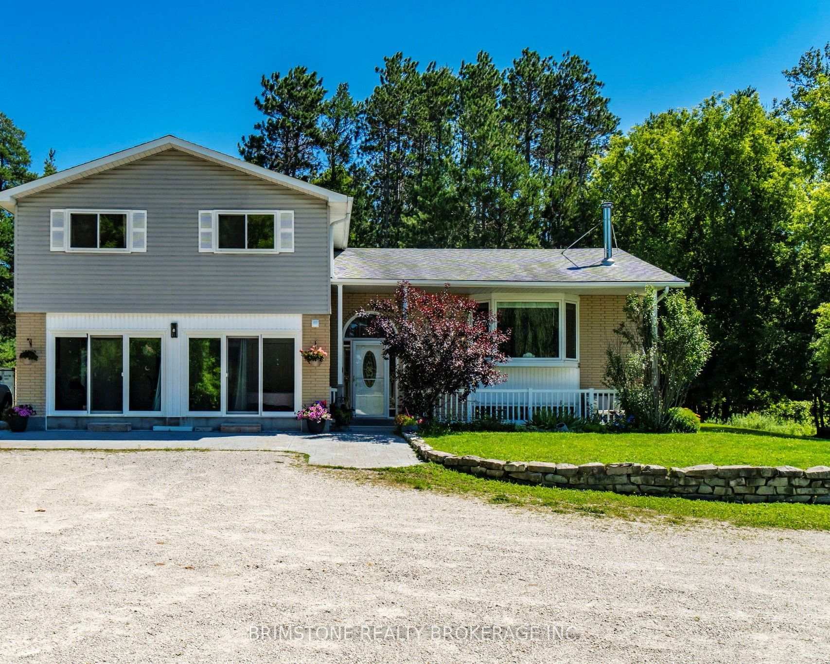 Photo 6 of 8231 56 County Road, Essa, Rural Essa — HOMEH