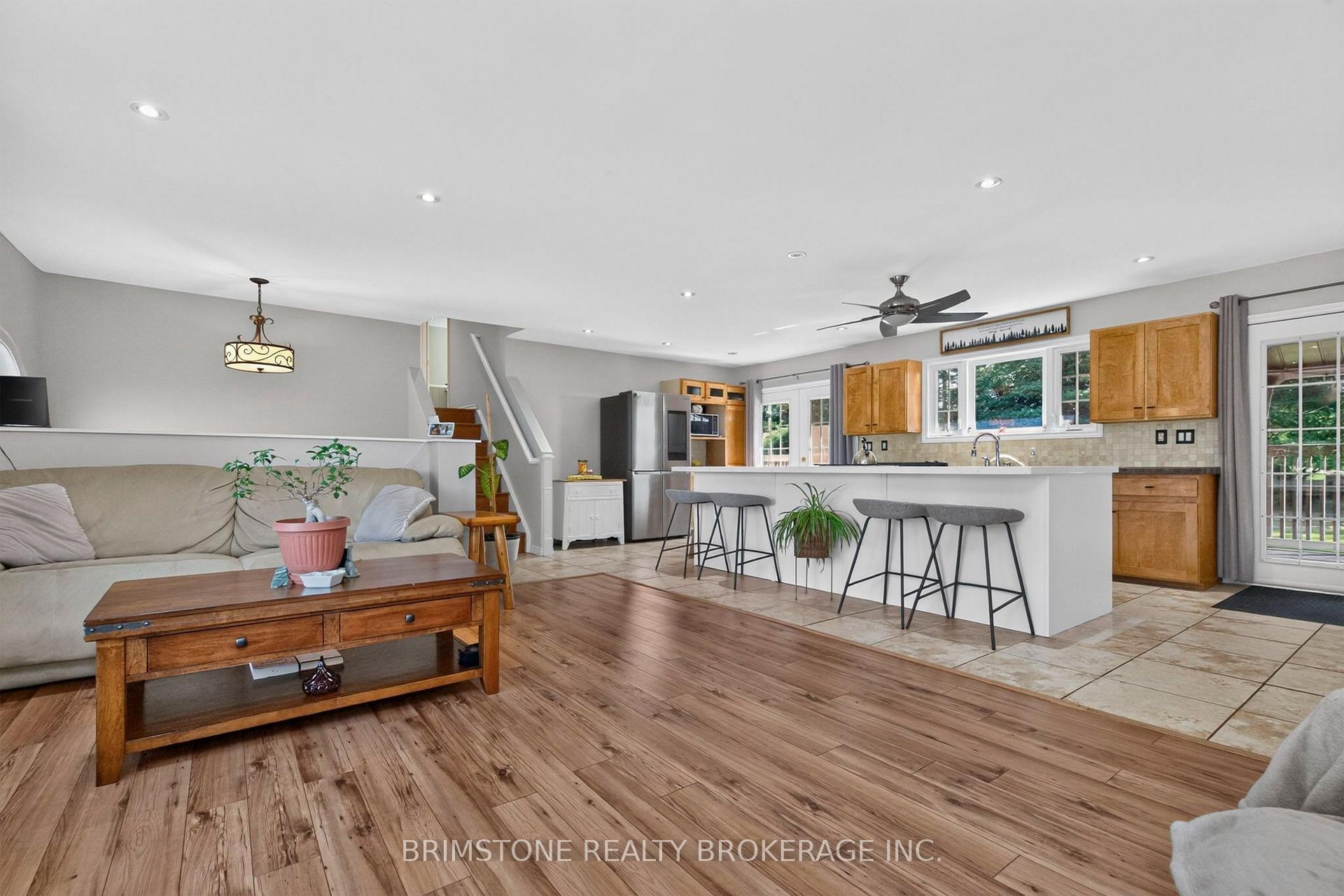 Photo 15 of 8231 56 County Road, Essa, Rural Essa — HOMEH