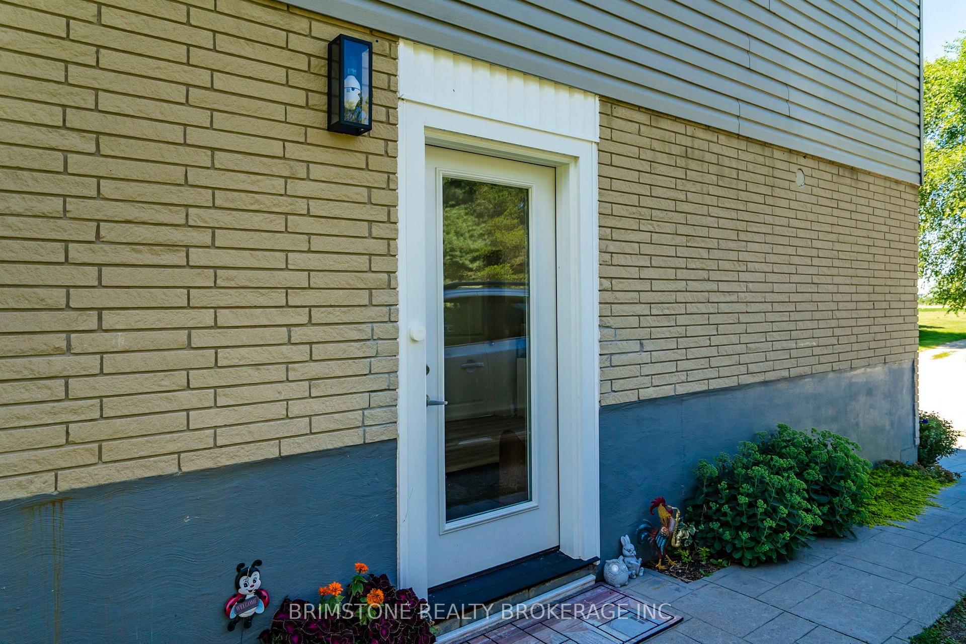 Photo 22 of 8231 56 County Road, Essa, Rural Essa — HOMEH