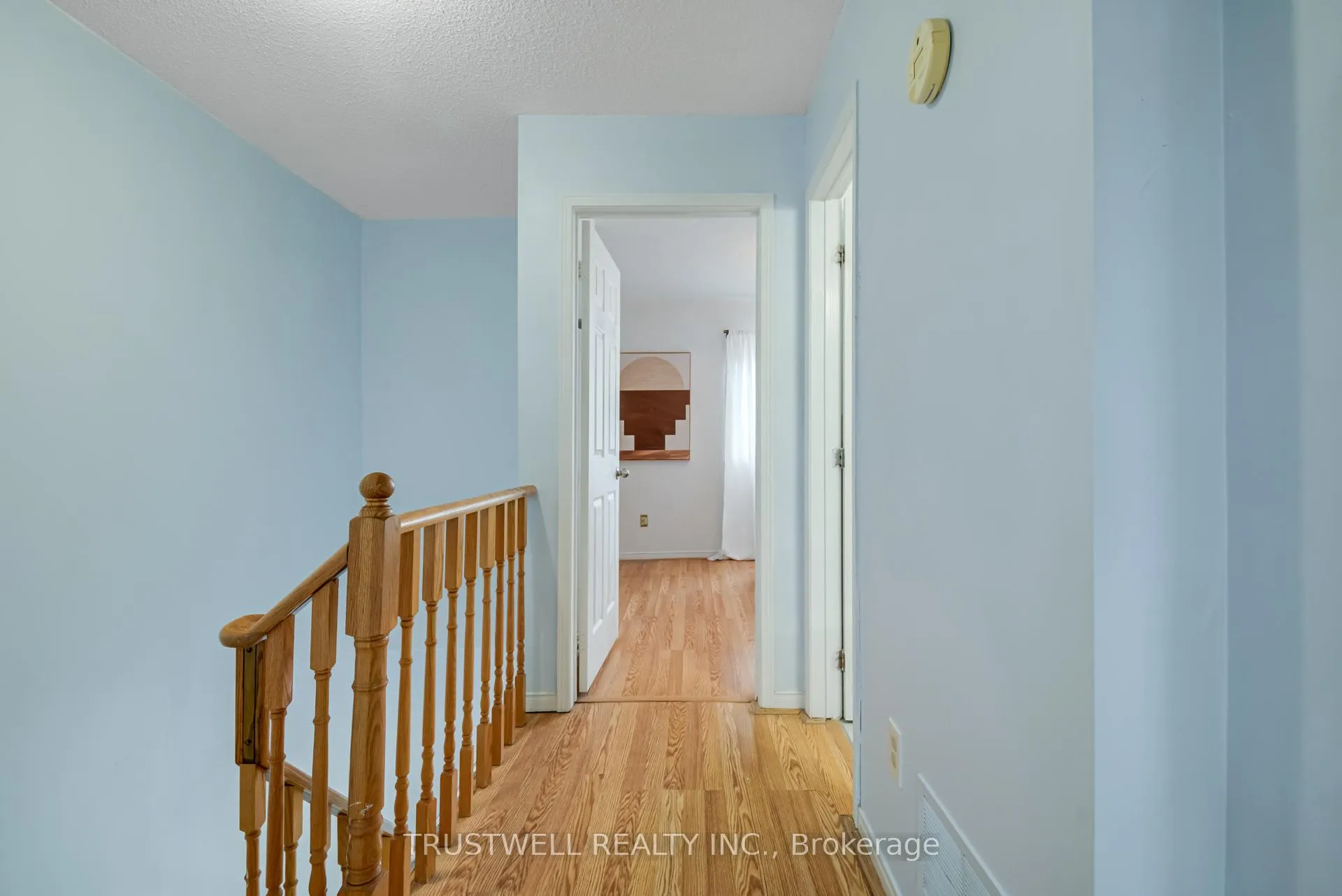 Photo 15 of 135 Laird Drive, Markham, Middlefield — HOMEH