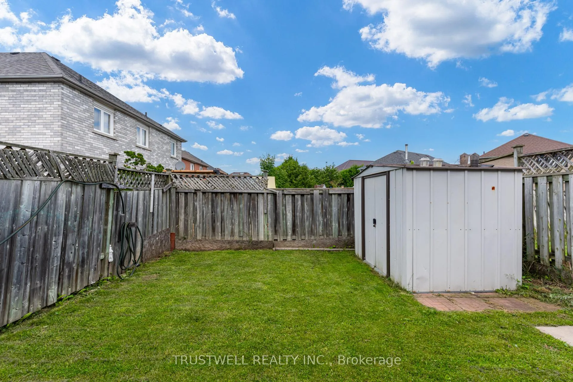 Photo 32 of 135 Laird Drive, Markham, Middlefield — HOMEH